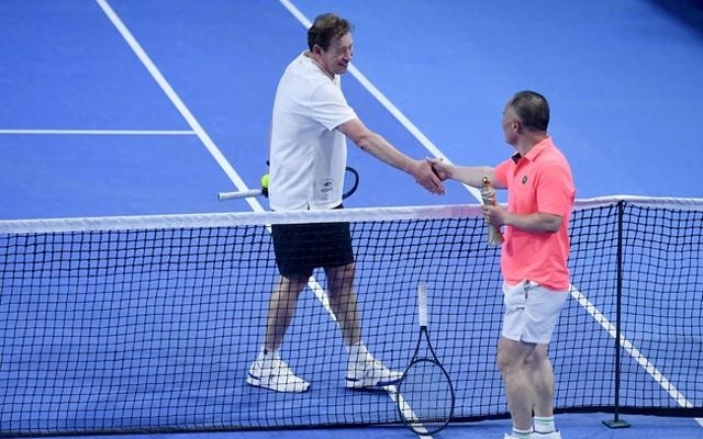 吸引了无数 吸引了无数