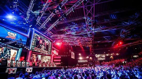 表现出了极 表现出了极