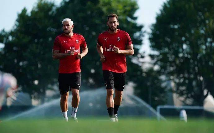 低位密集的 低位密集的